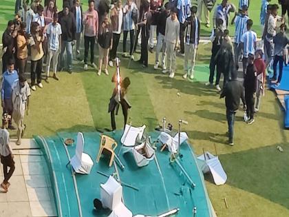 "Total scam," allege Messi's fans after failing to get glimpse of star in Kolkata | "Total scam," allege Messi's fans after failing to get glimpse of star in Kolkata "Total scam," allege Messi's fans after failing to get glimpse of star in Kolkata | "Total scam," allege Messi's fans after failing to get glimpse of star in Kolkata