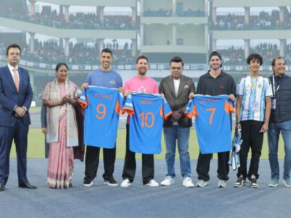 Delhi CM Rekha Gupta welcomes Messi, Suarez, De Paul to final Leg of GOAT India Tour | Delhi CM Rekha Gupta welcomes Messi, Suarez, De Paul to final Leg of GOAT India Tour Delhi CM Rekha Gupta welcomes Messi, Suarez, De Paul to final Leg of GOAT India Tour | Delhi CM Rekha Gupta welcomes Messi, Suarez, De Paul to final Leg of GOAT India Tour