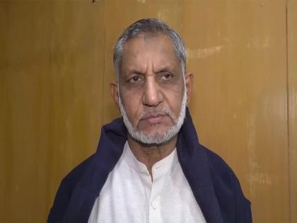 Whether this sentence would have been given if Imran Khan had been a favourite of system: Pak public boils former PM sentenced to 17 years in Toshakhana 2 case | Whether this sentence would have been given if Imran Khan had been a favourite of system: Pak public boils former PM sentenced to 17 years in Toshakhana 2 case Whether this sentence would have been given if Imran Khan had been a favourite of system: Pak public boils former PM sentenced to 17 years in Toshakhana 2 case | Whether this sentence would have been given if Imran Khan had been a favourite of system: Pak public boils former PM sentenced to 17 years in Toshakhana 2 case