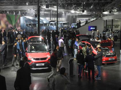 Indian auto industry closes 2025 on firm footing, broad-based sales growth reported in December | Indian auto industry closes 2025 on firm footing, broad-based sales growth reported in December Indian auto industry closes 2025 on firm footing, broad-based sales growth reported in December | Indian auto industry closes 2025 on firm footing, broad-based sales growth reported in December
