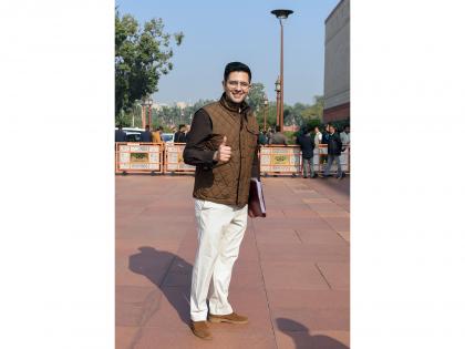 "Pro-business, but will never back exploitation," AAP MP Raghav Chadha responds to critcism for his support to gig workers strike | "Pro-business, but will never back exploitation," AAP MP Raghav Chadha responds to critcism for his support to gig workers strike "Pro-business, but will never back exploitation," AAP MP Raghav Chadha responds to critcism for his support to gig workers strike | "Pro-business, but will never back exploitation," AAP MP Raghav Chadha responds to critcism for his support to gig workers strike