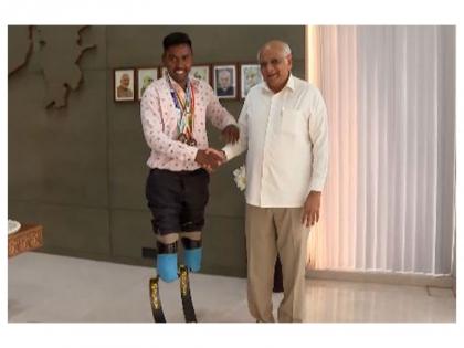 Gujarat govt extends Rs 14 Lakh CSR support to para-athlete Gagdas Parmar for prosthetic legs