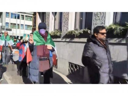 Iranian nationals protest outside World Economic Forum venue in Davos | Iranian nationals protest outside World Economic Forum venue in Davos Iranian nationals protest outside World Economic Forum venue in Davos | Iranian nationals protest outside World Economic Forum venue in Davos