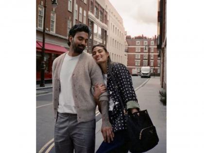 KL Rahul, Athiya Shetty celebrate their third wedding anniversary, share adorable picture | KL Rahul, Athiya Shetty celebrate their third wedding anniversary, share adorable picture KL Rahul, Athiya Shetty celebrate their third wedding anniversary, share adorable picture | KL Rahul, Athiya Shetty celebrate their third wedding anniversary, share adorable picture