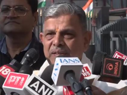 "India built on sacrifices of people from every region": RSS leader Dattatreya Hosabale on R Day | "India built on sacrifices of people from every region": RSS leader Dattatreya Hosabale on R Day "India built on sacrifices of people from every region": RSS leader Dattatreya Hosabale on R Day | "India built on sacrifices of people from every region": RSS leader Dattatreya Hosabale on R Day