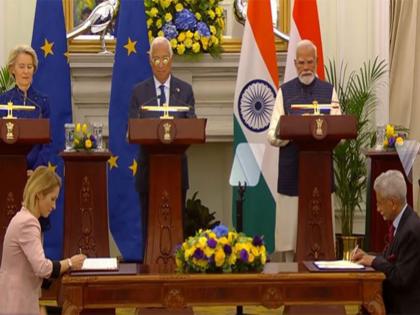 India-EU ink Security and Defence Partnership; other key MoUs include green hydrogen task force, mobility | India-EU ink Security and Defence Partnership; other key MoUs include green hydrogen task force, mobility India-EU ink Security and Defence Partnership; other key MoUs include green hydrogen task force, mobility | India-EU ink Security and Defence Partnership; other key MoUs include green hydrogen task force, mobility