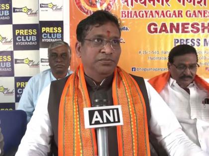 Telangana: Bhagyanagar Ganesh Utsav Samithi seeks action against illegal immigrants | Telangana: Bhagyanagar Ganesh Utsav Samithi seeks action against illegal immigrants Telangana: Bhagyanagar Ganesh Utsav Samithi seeks action against illegal immigrants | Telangana: Bhagyanagar Ganesh Utsav Samithi seeks action against illegal immigrants