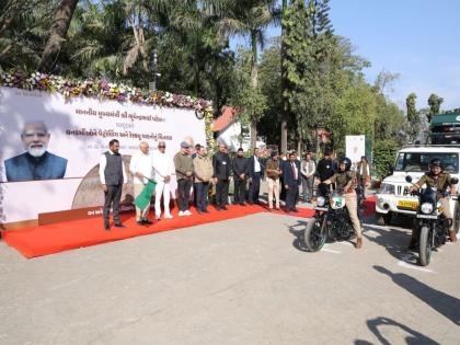 CM Bhupendra Patel flags off 183 vehicles for forest personnel at Sasan Gir | CM Bhupendra Patel flags off 183 vehicles for forest personnel at Sasan Gir CM Bhupendra Patel flags off 183 vehicles for forest personnel at Sasan Gir | CM Bhupendra Patel flags off 183 vehicles for forest personnel at Sasan Gir