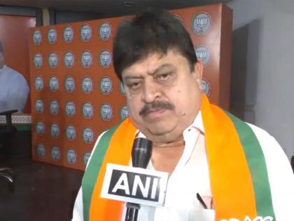 "Congress govt just buying time to not take action": Telangana BJP chief on phone tapping case | "Congress govt just buying time to not take action": Telangana BJP chief on phone tapping case "Congress govt just buying time to not take action": Telangana BJP chief on phone tapping case | "Congress govt just buying time to not take action": Telangana BJP chief on phone tapping case