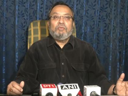 Where BSF has put up fencing, why are people still crossing from there?: TMC leader Kunal Ghosh | Where BSF has put up fencing, why are people still crossing from there?: TMC leader Kunal Ghosh Where BSF has put up fencing, why are people still crossing from there?: TMC leader Kunal Ghosh | Where BSF has put up fencing, why are people still crossing from there?: TMC leader Kunal Ghosh