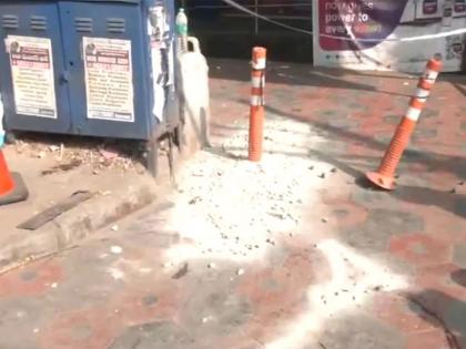 Two gunmen loot ₹6 Lakh after firing man at SBI ATM in Hyderabad's Koti | Two gunmen loot ₹6 Lakh after firing man at SBI ATM in Hyderabad's Koti Two gunmen loot ₹6 Lakh after firing man at SBI ATM in Hyderabad's Koti | Two gunmen loot ₹6 Lakh after firing man at SBI ATM in Hyderabad's Koti