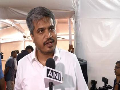 "In form of Sunetra Pawar we can see Ajit Dada": NCP (SP) leader Rohit Pawar congratulates Maha new DyCM | "In form of Sunetra Pawar we can see Ajit Dada": NCP (SP) leader Rohit Pawar congratulates Maha new DyCM "In form of Sunetra Pawar we can see Ajit Dada": NCP (SP) leader Rohit Pawar congratulates Maha new DyCM | "In form of Sunetra Pawar we can see Ajit Dada": NCP (SP) leader Rohit Pawar congratulates Maha new DyCM