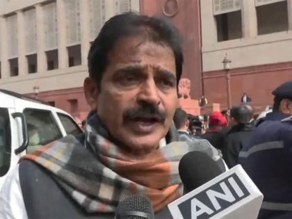 "Total disappointment for Kerala...no mention of promised AIIMS": KC Venugopal slams Union Budget | "Total disappointment for Kerala...no mention of promised AIIMS": KC Venugopal slams Union Budget "Total disappointment for Kerala...no mention of promised AIIMS": KC Venugopal slams Union Budget | "Total disappointment for Kerala...no mention of promised AIIMS": KC Venugopal slams Union Budget