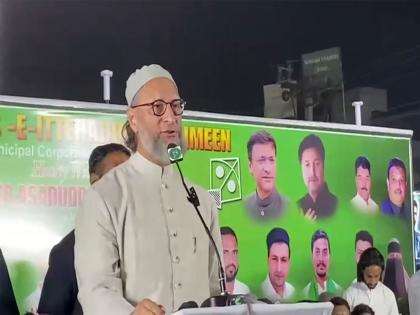 Telangana: Owaisi urges voters in Nalgonda to back AIMIM in upcoming civic polls | Telangana: Owaisi urges voters in Nalgonda to back AIMIM in upcoming civic polls Telangana: Owaisi urges voters in Nalgonda to back AIMIM in upcoming civic polls | Telangana: Owaisi urges voters in Nalgonda to back AIMIM in upcoming civic polls