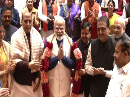 NDA MPs chant "Jai Modi" as PM felicitated for India-US trade deal | NDA MPs chant "Jai Modi" as PM felicitated for India-US trade deal NDA MPs chant "Jai Modi" as PM felicitated for India-US trade deal | NDA MPs chant "Jai Modi" as PM felicitated for India-US trade deal