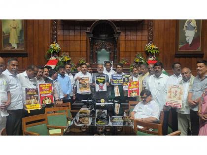 BJP, JD(S) protest in Karnataka Assembly seeking Excise Minister RB Timmapur's resignation over corruption allegations | BJP, JD(S) protest in Karnataka Assembly seeking Excise Minister RB Timmapur's resignation over corruption allegations BJP, JD(S) protest in Karnataka Assembly seeking Excise Minister RB Timmapur's resignation over corruption allegations | BJP, JD(S) protest in Karnataka Assembly seeking Excise Minister RB Timmapur's resignation over corruption allegations