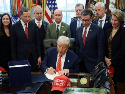 US President Trump signs bill ending partial Fed shutdown | US President Trump signs bill ending partial Fed shutdown US President Trump signs bill ending partial Fed shutdown | US President Trump signs bill ending partial Fed shutdown