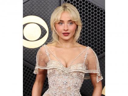 Sabrina Carpenter says bird pooped on her during Grammys 2026 performance | Sabrina Carpenter says bird pooped on her during Grammys 2026 performance Sabrina Carpenter says bird pooped on her during Grammys 2026 performance | Sabrina Carpenter says bird pooped on her during Grammys 2026 performance