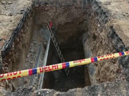 Delhi Police arrest sub-contractor in Janakpuri pit death case | Delhi Police arrest sub-contractor in Janakpuri pit death case Delhi Police arrest sub-contractor in Janakpuri pit death case | Delhi Police arrest sub-contractor in Janakpuri pit death case