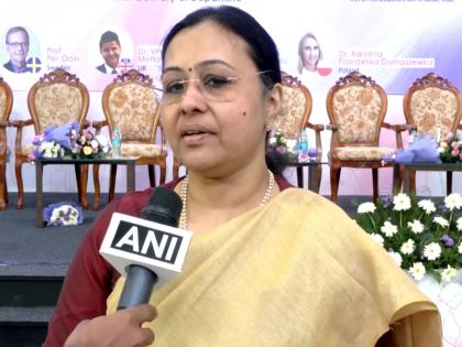 "Congress has to answer": Kerala minister after finance firm claims MP didn't payback Rs 2 cr election loan | "Congress has to answer": Kerala minister after finance firm claims MP didn't payback Rs 2 cr election loan "Congress has to answer": Kerala minister after finance firm claims MP didn't payback Rs 2 cr election loan | "Congress has to answer": Kerala minister after finance firm claims MP didn't payback Rs 2 cr election loan