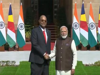Prime Minister Narendra Modi meets Seychelles President Patrick Herminie | Prime Minister Narendra Modi meets Seychelles President Patrick Herminie Prime Minister Narendra Modi meets Seychelles President Patrick Herminie | Prime Minister Narendra Modi meets Seychelles President Patrick Herminie