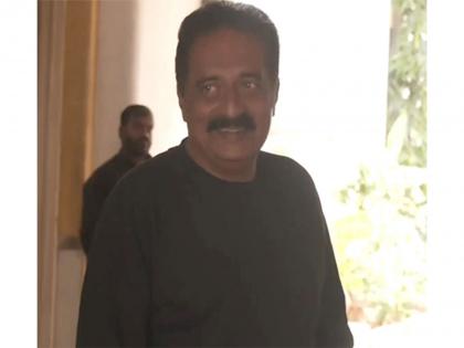 Prakash Raj begins shooting for 'Drishyam 3' in Hindi, says he's "not replacing" anyone | Prakash Raj begins shooting for 'Drishyam 3' in Hindi, says he's "not replacing" anyone Prakash Raj begins shooting for 'Drishyam 3' in Hindi, says he's "not replacing" anyone | Prakash Raj begins shooting for 'Drishyam 3' in Hindi, says he's "not replacing" anyone