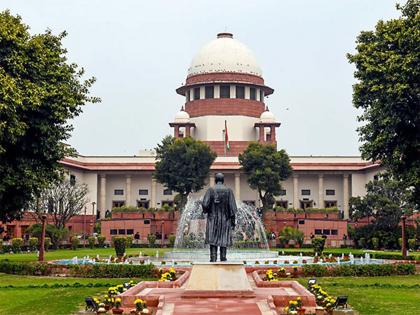SC asks Calcutta HC to examine if NIA probe is warranted in Beldanga violence | SC asks Calcutta HC to examine if NIA probe is warranted in Beldanga violence SC asks Calcutta HC to examine if NIA probe is warranted in Beldanga violence | SC asks Calcutta HC to examine if NIA probe is warranted in Beldanga violence