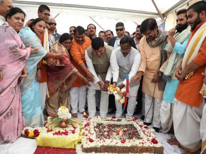 MP CM Yadav performs bhoomi pujan of water project worth Rs over 1,133 in Ujjain for Simhastha-2028 | MP CM Yadav performs bhoomi pujan of water project worth Rs over 1,133 in Ujjain for Simhastha-2028 MP CM Yadav performs bhoomi pujan of water project worth Rs over 1,133 in Ujjain for Simhastha-2028 | MP CM Yadav performs bhoomi pujan of water project worth Rs over 1,133 in Ujjain for Simhastha-2028
