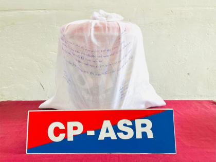 Amritsar police busts narco-smuggling network, apprehends two operatives along with drug money | Amritsar police busts narco-smuggling network, apprehends two operatives along with drug money Amritsar police busts narco-smuggling network, apprehends two operatives along with drug money | Amritsar police busts narco-smuggling network, apprehends two operatives along with drug money