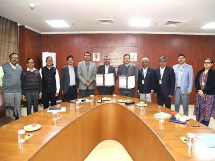 Ministry of Earth Sciences and Govt of Puducherry sign landmark MoU to bolster blue economy and coastal resilience | Ministry of Earth Sciences and Govt of Puducherry sign landmark MoU to bolster blue economy and coastal resilience Ministry of Earth Sciences and Govt of Puducherry sign landmark MoU to bolster blue economy and coastal resilience | Ministry of Earth Sciences and Govt of Puducherry sign landmark MoU to bolster blue economy and coastal resilience