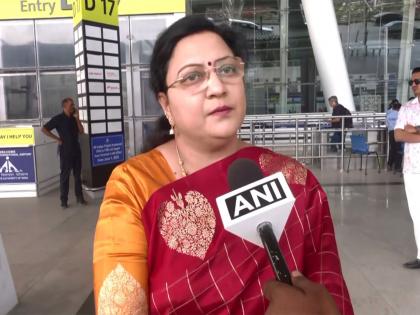 "Big jolt for them:" DMK MP Kanimozhi Somu hits back at AIADMK EPS's 'puppet CM' remark following DMK's ₹5,000 grant to women | "Big jolt for them:" DMK MP Kanimozhi Somu hits back at AIADMK EPS's 'puppet CM' remark following DMK's ₹5,000 grant to women "Big jolt for them:" DMK MP Kanimozhi Somu hits back at AIADMK EPS's 'puppet CM' remark following DMK's ₹5,000 grant to women | "Big jolt for them:" DMK MP Kanimozhi Somu hits back at AIADMK EPS's 'puppet CM' remark following DMK's ₹5,000 grant to women