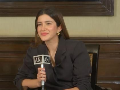 "Sache dil se kaam karo..have an honest heart": Shanaya Kapoor recalls best advice she got from her father Sanjay Kapoor | "Sache dil se kaam karo..have an honest heart": Shanaya Kapoor recalls best advice she got from her father Sanjay Kapoor "Sache dil se kaam karo..have an honest heart": Shanaya Kapoor recalls best advice she got from her father Sanjay Kapoor | "Sache dil se kaam karo..have an honest heart": Shanaya Kapoor recalls best advice she got from her father Sanjay Kapoor