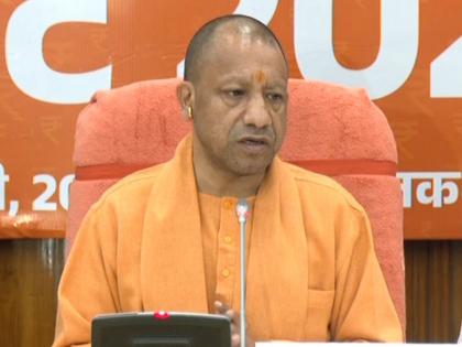 Uttar Pradesh: CM Yogi Adityanath pays tribute to Pulwama heroes | Uttar Pradesh: CM Yogi Adityanath pays tribute to Pulwama heroes Uttar Pradesh: CM Yogi Adityanath pays tribute to Pulwama heroes | Uttar Pradesh: CM Yogi Adityanath pays tribute to Pulwama heroes