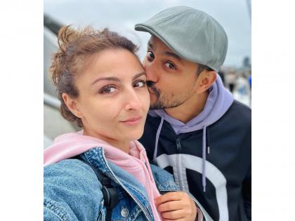 On Valentine's Day, Soha Ali Khan shares her goofy, candid moments with Kunal Kemmu | On Valentine's Day, Soha Ali Khan shares her goofy, candid moments with Kunal Kemmu On Valentine's Day, Soha Ali Khan shares her goofy, candid moments with Kunal Kemmu | On Valentine's Day, Soha Ali Khan shares her goofy, candid moments with Kunal Kemmu