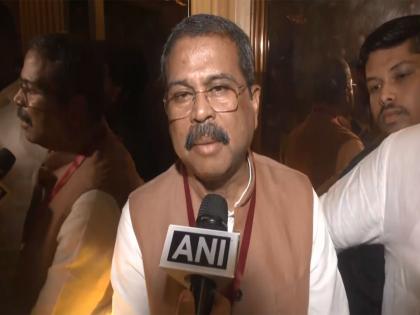 "Mamata seeks power on strength of infiltrator votes": Union Minister Dharmendra Pradhan on SIR in West Bengal | "Mamata seeks power on strength of infiltrator votes": Union Minister Dharmendra Pradhan on SIR in West Bengal "Mamata seeks power on strength of infiltrator votes": Union Minister Dharmendra Pradhan on SIR in West Bengal | "Mamata seeks power on strength of infiltrator votes": Union Minister Dharmendra Pradhan on SIR in West Bengal