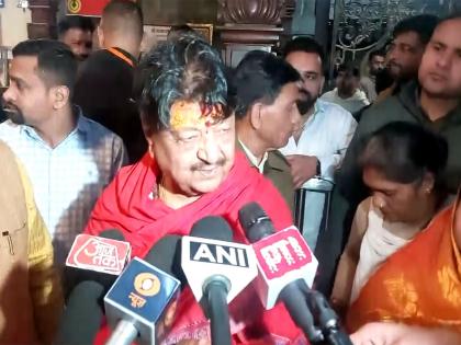 MP Minister Kailash Vijayvargiya prays for country's welfare at Mahakal Temple on Mahashivratri in Ujjain | MP Minister Kailash Vijayvargiya prays for country's welfare at Mahakal Temple on Mahashivratri in Ujjain MP Minister Kailash Vijayvargiya prays for country's welfare at Mahakal Temple on Mahashivratri in Ujjain | MP Minister Kailash Vijayvargiya prays for country's welfare at Mahakal Temple on Mahashivratri in Ujjain