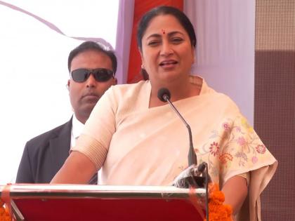 Every parcel of land in Delhi to get its own 'Aadhaar Card'; 14-digit Unique Identification to be issued | Every parcel of land in Delhi to get its own 'Aadhaar Card'; 14-digit Unique Identification to be issued Every parcel of land in Delhi to get its own 'Aadhaar Card'; 14-digit Unique Identification to be issued | Every parcel of land in Delhi to get its own 'Aadhaar Card'; 14-digit Unique Identification to be issued