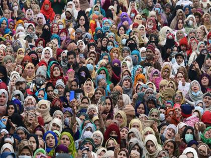 Maharashtra scraps 2014 GR on 5% Muslim reservation, though provision already invalid for over a decade | Maharashtra scraps 2014 GR on 5% Muslim reservation, though provision already invalid for over a decade Maharashtra scraps 2014 GR on 5% Muslim reservation, though provision already invalid for over a decade | Maharashtra scraps 2014 GR on 5% Muslim reservation, though provision already invalid for over a decade