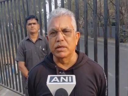 "Foreign forces trying to destabilise Bangladesh, BNP's responsibility to establish peace there": BJP's Dilip Ghosh | "Foreign forces trying to destabilise Bangladesh, BNP's responsibility to establish peace there": BJP's Dilip Ghosh "Foreign forces trying to destabilise Bangladesh, BNP's responsibility to establish peace there": BJP's Dilip Ghosh | "Foreign forces trying to destabilise Bangladesh, BNP's responsibility to establish peace there": BJP's Dilip Ghosh