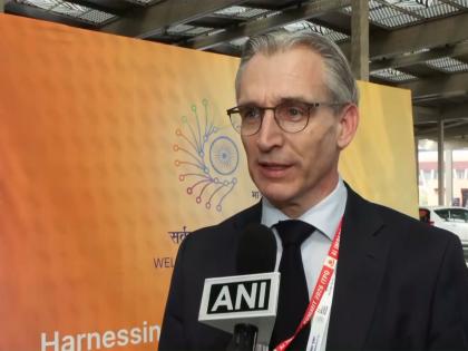 "India positioned to take leadership role in developing AI for the world", says Philips CEO Roy Jakobs | "India positioned to take leadership role in developing AI for the world", says Philips CEO Roy Jakobs "India positioned to take leadership role in developing AI for the world", says Philips CEO Roy Jakobs | "India positioned to take leadership role in developing AI for the world", says Philips CEO Roy Jakobs