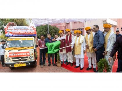 Governor Mangubhai Patel Flags Off Anemia Awareness Rath in Indore; Campaign to Reach 2 Million People in 12 Days | Governor Mangubhai Patel Flags Off Anemia Awareness Rath in Indore; Campaign to Reach 2 Million People in 12 Days Governor Mangubhai Patel Flags Off Anemia Awareness Rath in Indore; Campaign to Reach 2 Million People in 12 Days | Governor Mangubhai Patel Flags Off Anemia Awareness Rath in Indore; Campaign to Reach 2 Million People in 12 Days
