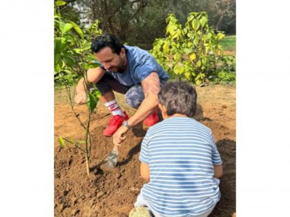 Kareena shares how her son Jeh celebrated his fifth birthday by indulging in tree planting session | Kareena shares how her son Jeh celebrated his fifth birthday by indulging in tree planting session Kareena shares how her son Jeh celebrated his fifth birthday by indulging in tree planting session | Kareena shares how her son Jeh celebrated his fifth birthday by indulging in tree planting session