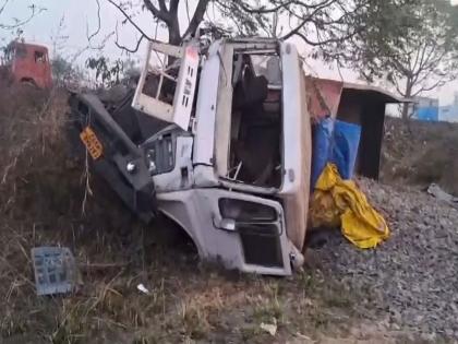 Odisha: Trailer collides with police vehicle, kills five personnel | Odisha: Trailer collides with police vehicle, kills five personnel Odisha: Trailer collides with police vehicle, kills five personnel | Odisha: Trailer collides with police vehicle, kills five personnel