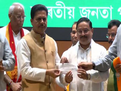 After three decades, Bhupen Kumar Borah joins BJP in poll-bound Assam | After three decades, Bhupen Kumar Borah joins BJP in poll-bound Assam After three decades, Bhupen Kumar Borah joins BJP in poll-bound Assam | After three decades, Bhupen Kumar Borah joins BJP in poll-bound Assam