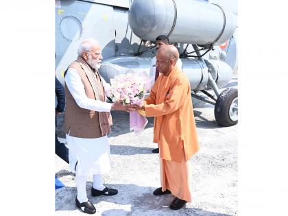 Uttar Pradesh: CM Adityanath welcomes PM Modi to Meerut | Uttar Pradesh: CM Adityanath welcomes PM Modi to Meerut Uttar Pradesh: CM Adityanath welcomes PM Modi to Meerut | Uttar Pradesh: CM Adityanath welcomes PM Modi to Meerut