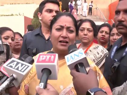 "End of politics of terrorism, hooliganism near in Bengal": Delhi CM Rekha Gupta slams Mamata Banerjee in Kolkata | "End of politics of terrorism, hooliganism near in Bengal": Delhi CM Rekha Gupta slams Mamata Banerjee in Kolkata "End of politics of terrorism, hooliganism near in Bengal": Delhi CM Rekha Gupta slams Mamata Banerjee in Kolkata | "End of politics of terrorism, hooliganism near in Bengal": Delhi CM Rekha Gupta slams Mamata Banerjee in Kolkata