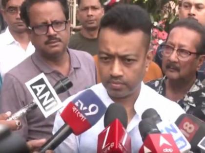 "No one from BJP contacted me": TMC's Subhranshu Roy on father Mukul Roy's demise | "No one from BJP contacted me": TMC's Subhranshu Roy on father Mukul Roy's demise "No one from BJP contacted me": TMC's Subhranshu Roy on father Mukul Roy's demise | "No one from BJP contacted me": TMC's Subhranshu Roy on father Mukul Roy's demise