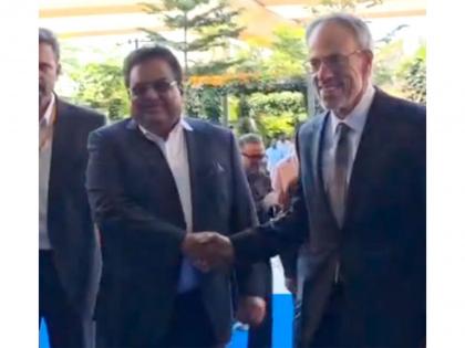 "Welcome more global companies to invest, grow and create jobs", says Karnataka Minister M.B. Patil, inaugurating Amazon's 2nd largest Asia office in Bengaluru | "Welcome more global companies to invest, grow and create jobs", says Karnataka Minister M.B. Patil, inaugurating Amazon's 2nd largest Asia office in Bengaluru "Welcome more global companies to invest, grow and create jobs", says Karnataka Minister M.B. Patil, inaugurating Amazon's 2nd largest Asia office in Bengaluru | "Welcome more global companies to invest, grow and create jobs", says Karnataka Minister M.B. Patil, inaugurating Amazon's 2nd largest Asia office in Bengaluru