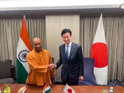 UP CM holds talks with Ex Japan Minister of Economy, Trade and Industry | UP CM holds talks with Ex Japan Minister of Economy, Trade and Industry UP CM holds talks with Ex Japan Minister of Economy, Trade and Industry | UP CM holds talks with Ex Japan Minister of Economy, Trade and Industry