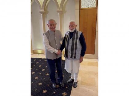 Israeli PM Netanyahu wears traditional Indian attire ahead of joint dinner with PM Modi | Israeli PM Netanyahu wears traditional Indian attire ahead of joint dinner with PM Modi Israeli PM Netanyahu wears traditional Indian attire ahead of joint dinner with PM Modi | Israeli PM Netanyahu wears traditional Indian attire ahead of joint dinner with PM Modi